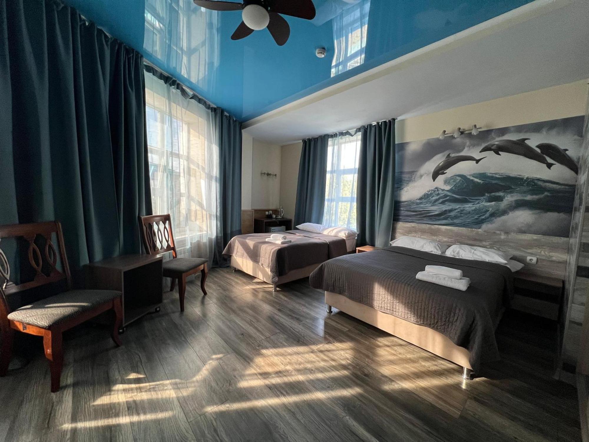 Three Dolphins Hotel อัคเทา ภายนอก รูปภาพ