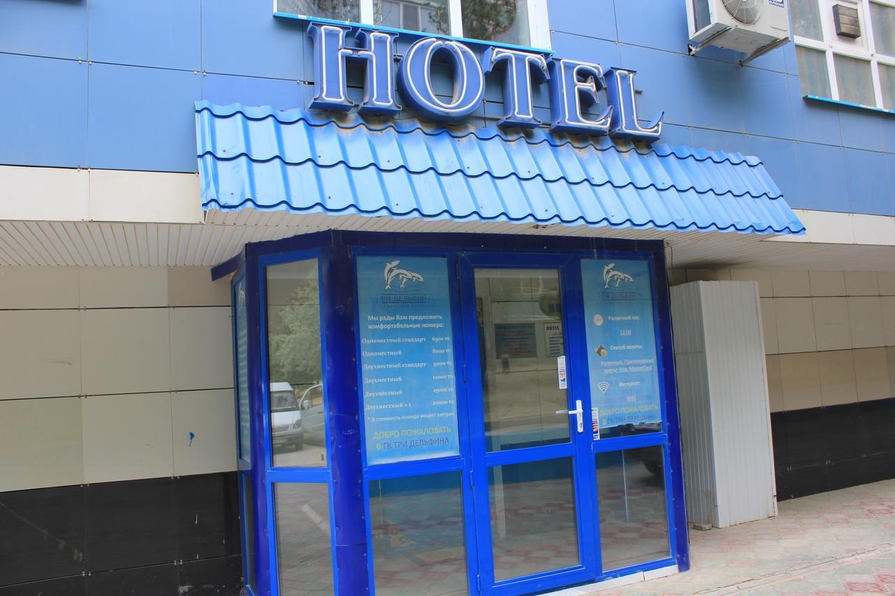 Three Dolphins Hotel อัคเทา ภายนอก รูปภาพ